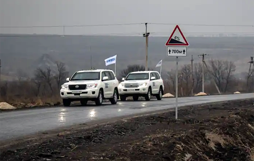 Залишилися майже одні росіяни: спостерігачі ОБСЄ масово пішли у відпустку через загострення на Донбасі