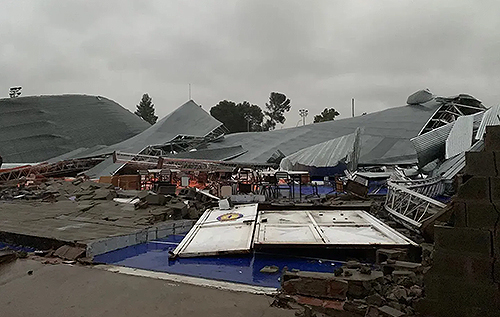 В Аргентині ураган обрушив дах спортивного клубу під час змагань: загинуло 13 людей