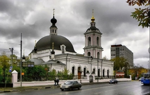 В московском храме мужчина с ножом устроил резню. ФОТО. ВИДЕО