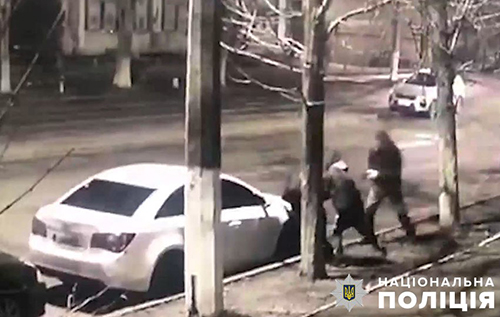 У Києві невідомі напали на військового: поліція затримала нападників протягом декількох годин