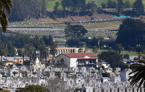 Суцільне кладовище: у "місті зомбі" кількість мертвих перевищує кількість живих