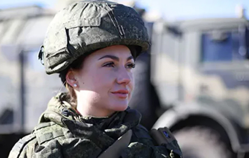 Росіянки добровільно стають штурмовичками у лавах ЗС РФ: експерт розповів, чому