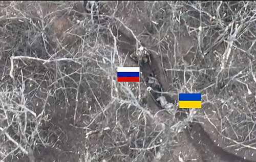 Російські окупанти розстріляли двох українських полонених: у ЗСУ показали відео