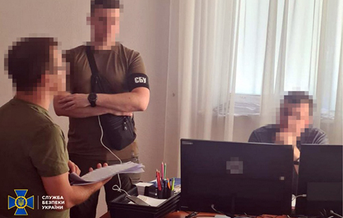 СБУ затримала на корупції одного з головних податківців Києва, йому загрожує 10 років тюрми