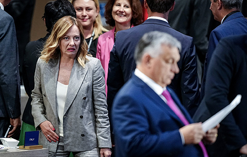 Погляд Мелоні на Орбана "розірвав" мережу: фото з саміту НАТО стало вірусним