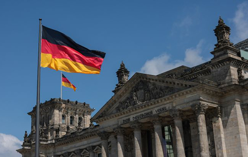 Німеччина має намір вдвічі скоротити військову допомогу Україні у 2025 році, – Reuters