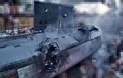"Буде плавучою зарядною станцією": експерт пояснив, що не так з відновленням пошкоджених російських військових кораблів