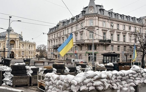 "Для любителів імперських назв є Москва та Уфа": в Одесі набирає обертів скандал щодо перейменування вулиць та скверів