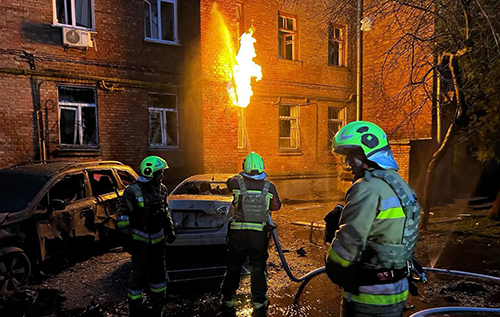 Київ масштабно атакували "Шахедами": уламки впали біля будинку та на території дитсадка