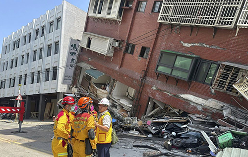 Найсильніший за 25 років: Тайвань сколихнув землетрус магнітудою 7,7: є загиблі та десятки поранених. ВІДЕО