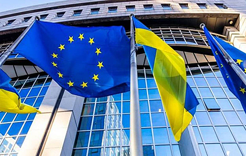 "Не від любові до України": Огризко пояснив, чому Європа нам допомагає