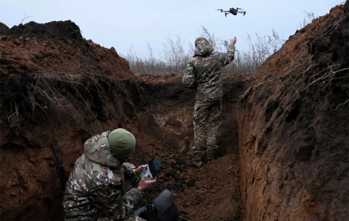 РФ та Україна ведуть першу повномасштабну війну безпілотників, – WP