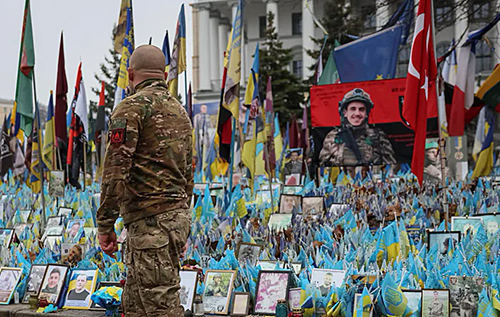 "Співставні з російськими": уже немає сенсу засекречувати наші втрати, – військовий експерт