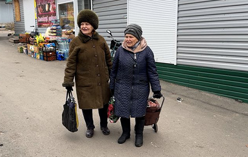 У Покровську залишається понад сім тисяч людей, працюють кілька магазинів та аптек, – МВА