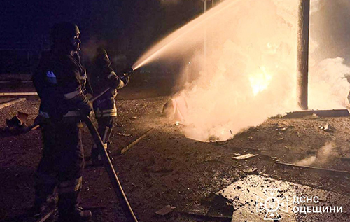 Нічна атака РФ: постраждали припортові об'єкти на Одещині, є поранена ФОТО. ВІДЕО