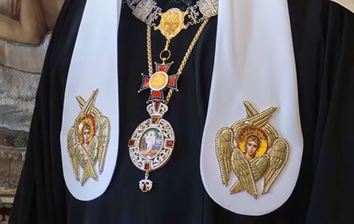 Очільника РПЦ Кирила помітили з панагією, викраденою в архієрея із Рівненщини