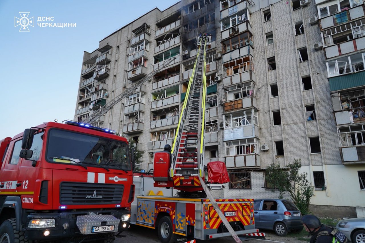 РФ атакувала Україну БПЛА й ракетами: у Харкові, на Черкащині й Прикарпатті є постраждалі, під атакою також були Львівщина, Полтавщина, Запоріжжя і Миколаїв