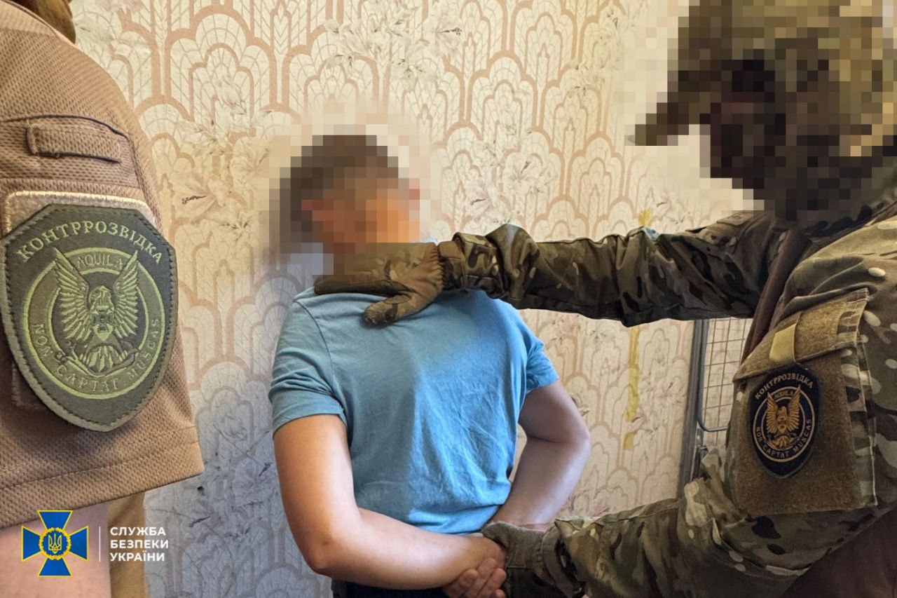 Коригував атаки рашистів по енергооб’єктах Дніпра і Запоріжжя: СБУ затримала російського агента