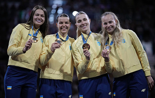 Олімпіада-2024: хто з українських спортсменів вже здобув медалі та скільки грошей вони заробили