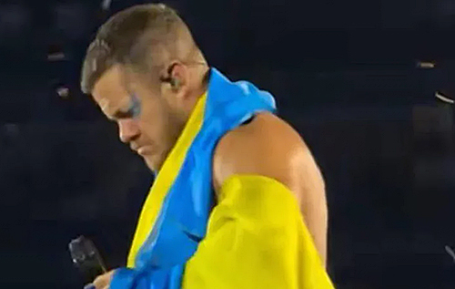 Гурт Imagine Dragons завершив європейську частину туру, піднявши одразу кілька синьо-жовтих прапорів. ВІДЕО