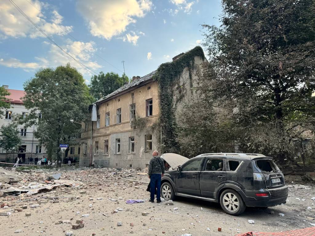 Ворог атакував Львів: один загиблий та троє поранених