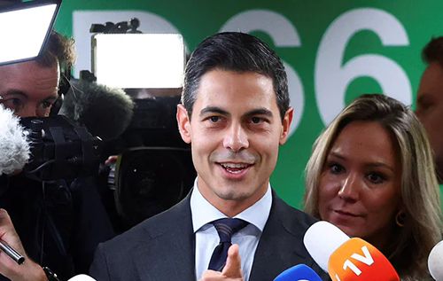 На дострокових виборах у Нідерландах перемогла проєвропейська партія На дострокових виборах у Нідерландах перемогла проєвропейська партія