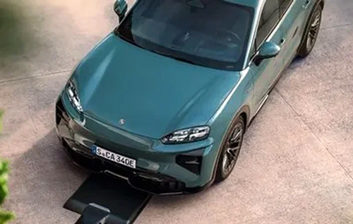 Більше ніж 1100 кінських сил: Porsche представила повністю електричний Cayenne. ВІДЕО Більше ніж 1100 кінських сил: Porsche представила повністю електричний Cayenne. ВІДЕО