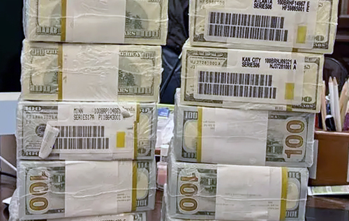 В НАБУ розповіли, звідки походили упаковки готівки, які вилучили під час обшуку бек-офісу Міндіча