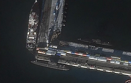 "Є ознака, що вказує на серйозні пошкодження": у ВМС прокоментували удар по ворожій субмарині у Новоросійську