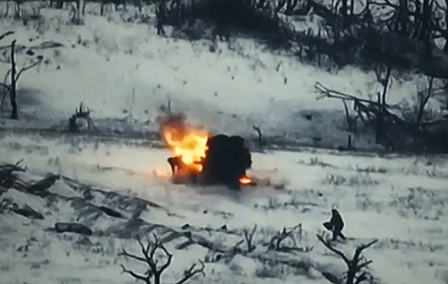 Український дрон знищив евакуаційну групу окупантів. ВІДЕО