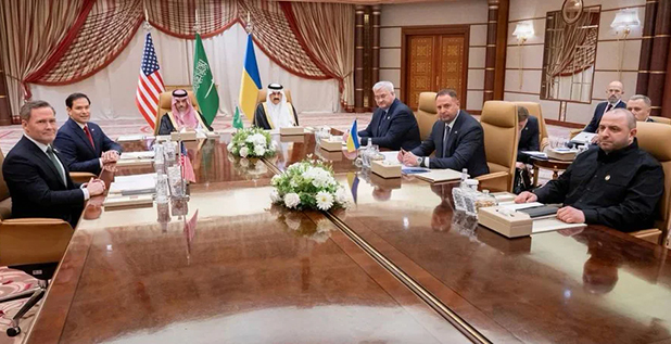 Попросили намалювати маркером: NYT дізналася, як Рубіо і Волц вперше домоглися від Умєрова згоди зупинити війну по лінії фронту