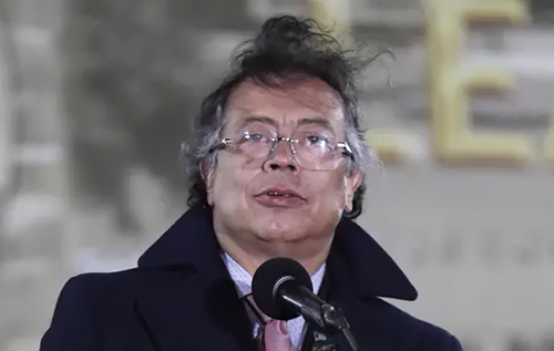 Президент Колумбії різко відповів Трампу після натяків на можливу операцію США Президент Колумбії різко відповів Трампу після натяків на можливу операцію США