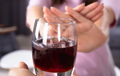 Тверезий підхід: які зміни відбуваються в тілі після відмови від алкоголю