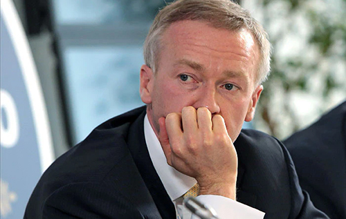 На Кіпрі знайшли мертвим співробітника посольства РФ, а також там зник російський мільярдер Баумгертнер