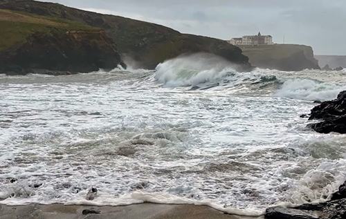 У Британії шторм Чандра спричинив повені та перекриття доріг по всій країні