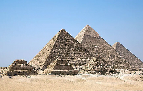 Підземний мегаполіс під Гізою: супутникові знімки виявили гігантські структури під пірамідами Підземний мегаполіс під Гізою: супутникові знімки виявили гігантські структури під пірамідами