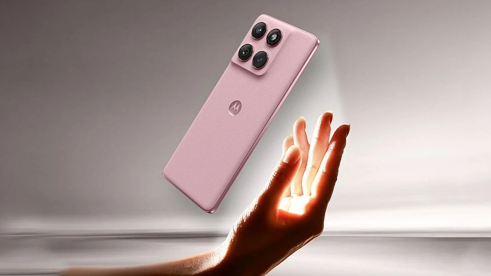 Motorola і Samsung у середньому сегменті: у чому різниця на практиці