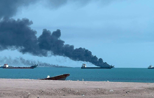 США вдарили по трьох іранських танкерах у Перській затоці США вдарили по трьох іранських танкерах у Перській затоці