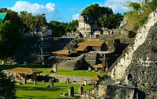 Зникла у джунглях: чому найбільш розвинена цивілізація майя покинула свої міста