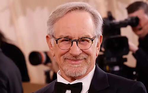 Стівен Спілберг вірить в існування іншопланетян і хоче показати їм своє кіно Стівен Спілберг вірить в існування іншопланетян і хоче показати їм своє кіно