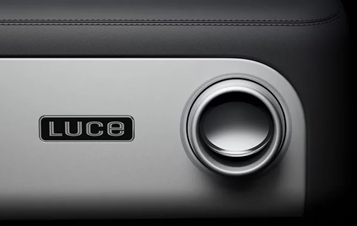 Битва за Luce: Ferrari та Mazda не поділили назву для майбутнього електрокара