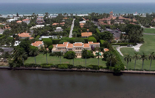 Демократи здобули символічну перемогу в окрузі, де розташована резиденція президента США Мар-а-Лаго