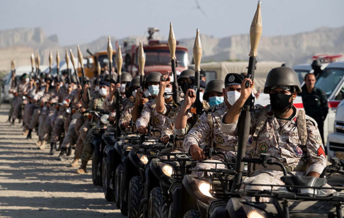 "Ведуть переговори самі із собою": в армії Ірану поглузували із заяв Трампа про близьку угоду