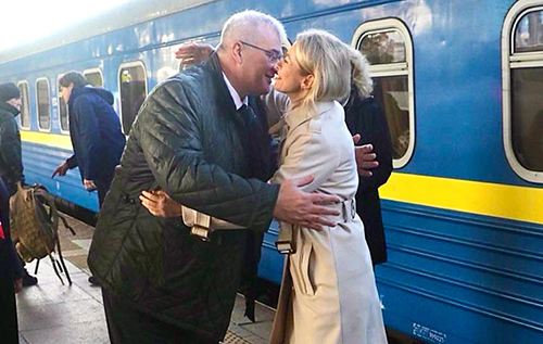 В роковини різанини в Бучі: до Києва з візитом прибула головна дипломатка ЄС Кая Каллас