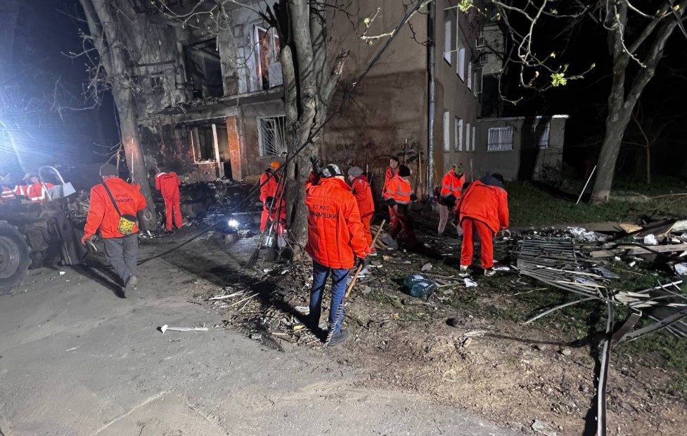Багато руйнувань, кількість поранених зростає: що відбувається в Одесі після атаки РФ Багато руйнувань, кількість поранених зростає: що відбувається в Одесі після атаки РФ