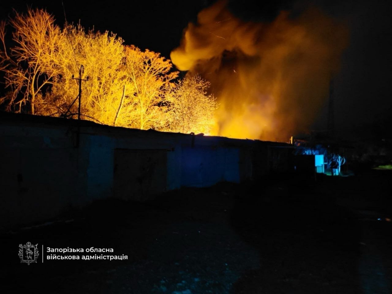 Росія вдарила КАБами по Запоріжжю: зафіксовано влучання в будівлі, є загиблий Росія вдарила КАБами по Запоріжжю: зафіксовано влучання в будівлі, є загиблий