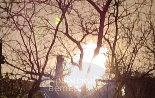 Окуповану Феодосію атакували безпілотники: повідомляється про пожежу на місцевій нафтобазі Окуповану Феодосію атакували безпілотники: повідомляється про пожежу на місцевій нафтобазі