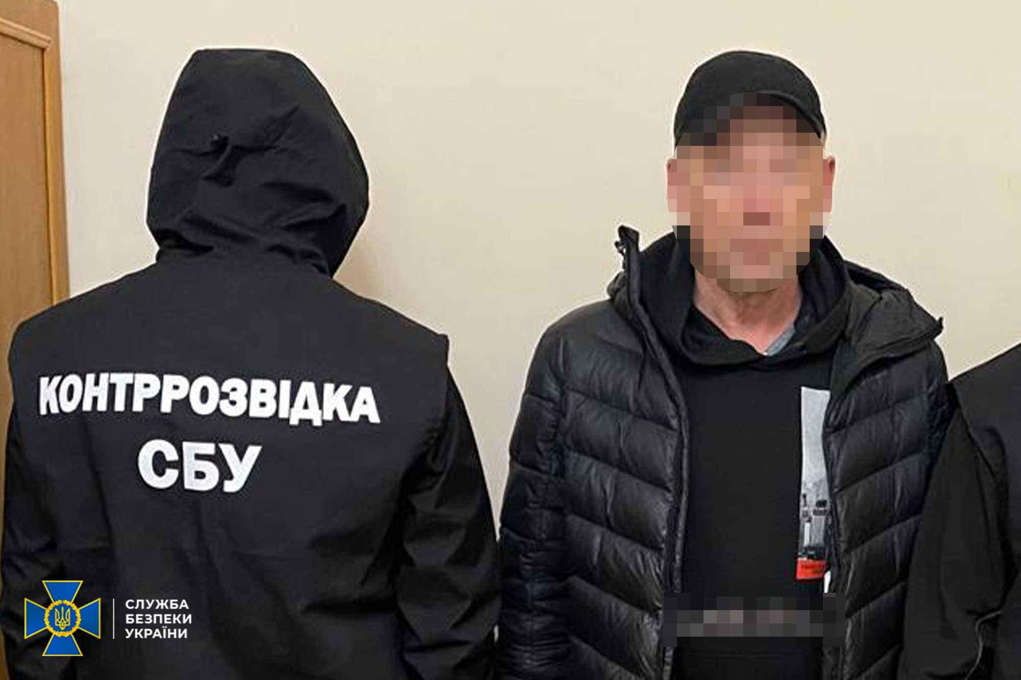 СБУ заявила про затримання на Прикарпатті росіянина, який планував підірвати правоохоронців у власному будинку СБУ заявила про затримання на Прикарпатті росіянина, який планував підірвати правоохоронців у власному будинку