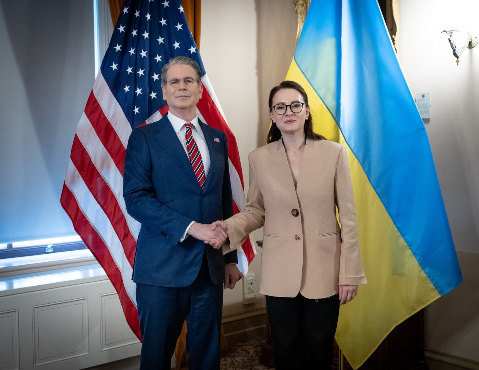 Свириденко зустрілася з міністром фінансів США Бессентом: обговорили енергетику України та санкції проти РФ Свириденко зустрілася з міністром фінансів США Бессентом: обговорили енергетику України та санкції проти РФ