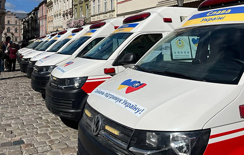 Тайвань передав Україні 68 рятувальних автомобілів: техніку привезли до Львова